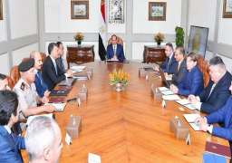 الرئيس السيسي يعقد اجتماعا مع وفد روسي.. ويشيد بتنامي العلاقات الإستراتيجية بين البلدين