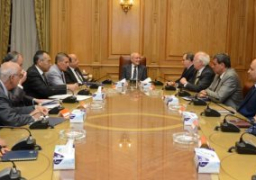 “العصار” يلتقى شركة بكتل الأمريكية لبحث سبل التعاون المشترك