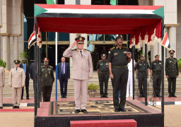الفريق محمد فريد يعود إلى أرض الوطن بعد إنتهاء زيارته للسودان