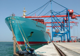 تداول 28 سفينة حاويات وبضائع عامة بموانئ بورسعيد