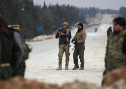 قصف واشتباكات بين الفصائل المسلحة والقوات السورية في ريف إدلب