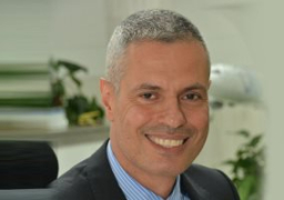 مصر للطيران تنظم 325 رحلة جوية لنقل 62 الف حاج هذا العام