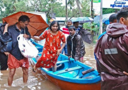 فيضانات كيرالا الهندية تقتل 350 شخصًا وتشرد 3 آلاف آخرين