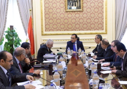 مدبولى يتابع ترتيبات بدء العام الدراسي الجديد مع وزير التعليم