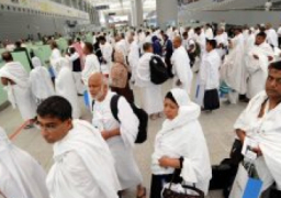 اليوم.. مصر للطيران تسير 14 رحلة لنقل 3051 حاج من القاهرة للأراضى المقدسة