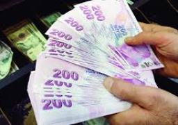 هبوط الليرة التركية بعد اتهامات للولايات المتحدة بشن”حرب اقتصادية”