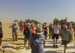 وفد الماني يزور منطقة “تونا الجبل” الأثرية بالمنيا