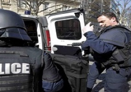 اعتقال رجل اقتحم بسيارته مدرج مطار ليون في فرنسا