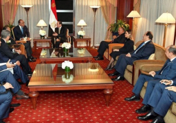 السيسي يبحث مع رئيس البنك الدولي التعاون في مجالات الصحة والتعليم وجذب الاستثمارات