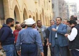 رئيس الوزراء يتفقد مشروع “روضة السيدة زينب”- “تل العقارب” سابقا ويطالب بسرعة الانتهاء من التنفيذ