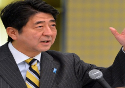 رئيس وزراء اليابان: ملتزمون بإرساء قواعد تجارية حرة ونزيهة