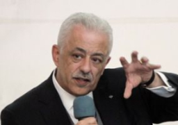 وزير التعليم: انتهاء تأليف كتاب “كونكت بلس” بالنظام الجديد خلال 10 أيام
