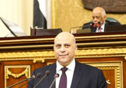 اقتصادية البرلمان: طرح شركات حكومية بالبورصة يدعم الموازنة بـ10مليارات جنيه