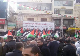 صحفي إسرائيلي يكشف عن مساومة قطر لإسرائيل لمنع احتجاجات ضد “نقل السفارة الأمريكية”