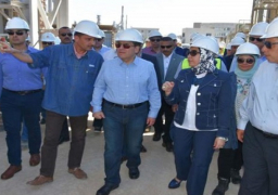 وزير البترول يتفقد مشروعات أنربك فى الإسكندرية