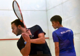 يوسف سليمان يصعد لقبل نهائي بطولة كويكلينك الدولية للاسكواش