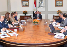 الرئيس السيسي يجتمع بالمجموعة الوزارية الاقتصادية لمتابعة الموقف الاقتصادي