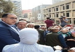 مدبولي يبحث مشكلة المرافق بمنطقة 15 مايو بجمصة ويكلف بتقديم تقرير فني بشأنها