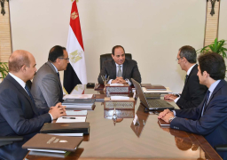 السيسي يجتمع مع رئيس الوزراء ووزير الاتصالات لمتابعة تنفيذ استراتيجية الوزارة