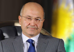 الرئيس العراقي يؤكد ضرورة بناء جيش وطني متطور يساهم في عملية الإعمار