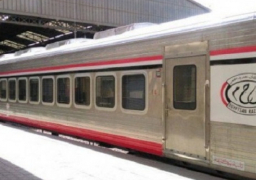 السكة الحديد تناشد قائدي المركبات الالتزام بالعبور من الأماكن المحددة