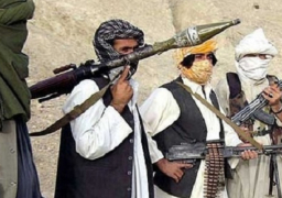 القوات الأفغانية تقتل 14 مدنيا في ننجارهار والسكان يحتجون بغلق الطريق