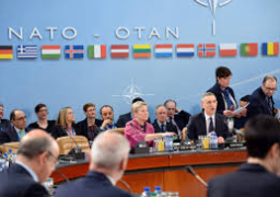 الناتو يبحث مستقبل اتفاقية الصواريخ بين روسيا وأمريكا