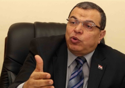 “بوليصة تأمين” على العاملين فى الخارج قريباً