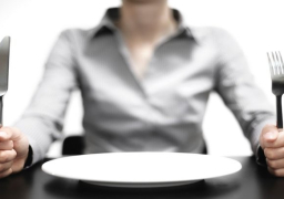 13 طريقة للسيطرة على الشهية .. بينها تجنب الحمية !