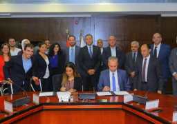 بالصور … وزير النقل يشهد توقيع مذكرة تفاهم لتأهيل محطتين بمترو الأنفاق لذوى الاحتياجات الخاصة
