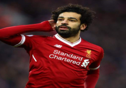 محمد صلاح يقود ليفربول لصدارة الدوري الإنجليزي برباعية في كارديف