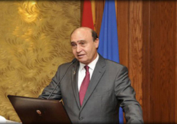 مميش: نجاح المناورة الافتراضية لمكافحة التلوث بقناة السويس “تمساح 3”