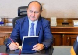 وزير التجارة يبحث مع نظيره الجزائري تعزيز التعاون المشترك بين البلدين