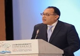 رئيس الوزراء يطمئن الطلاب على تعديل جدول امتحانات الصف الأول الثانوي