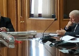 دراسة توقيع بروتوكول تعاون بين هينى السكة الحديد والبريد