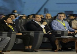 السيد الرئيس خلال مشاركة سيادته في جلسة منتدى شباب العالم تحت عنوان “ما بعد الحروب والنزاعات: آليات بناء المجتمعات والدول”