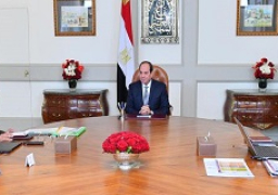 اجتمع السيد الرئيس عبد الفتاح السيسي اليوم مع السيد اللواء/ كامل الوزير رئيس الهيئة الهندسية للقوات المسلحة، والسيد اللواء/ كامل هلال مدير إدارة المهمات