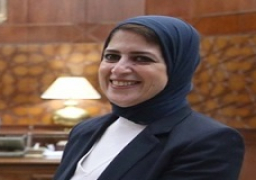 خلال تفقدها العيادات الطبية ونقطة مسح فيروس”سي” بمنتدي شباب العالم.. وزيرة الصحة 580 شاب وفتاة أجرو المسح ضمن مبادرة الرئيس للقضاء على فيروس”سي”