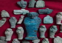 الآثار: السفارة المصرية بسويسرا تتسلم 26 قطعة أثرية قبل بيعها