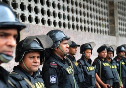 اشتباكات بين الشرطة وأنصار المعارضة في بنجلاديش
