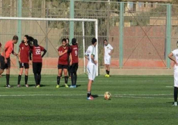 اليوم.. انطلاق دوري كرة القدم النسائية