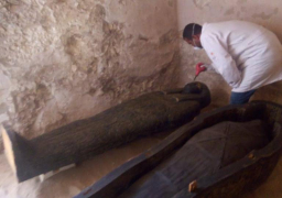 ننشر تفاصيل اكتشاف 1000 تمثال من الأوشابتي و5 أقنعة خشبية بالأقصر| صور