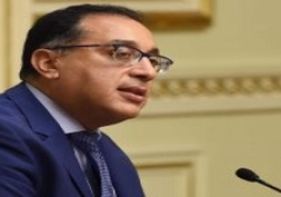 مدبولى يُشيد باهتمام البنك بالبُعد المجتمعي والتنموي في مصر