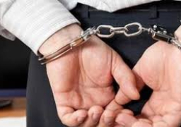 ضبط مدير عام سابق بشركة غزل ونسيج لاستيلائه على أموالها