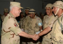 الفريق محمد فريد يشهد المشروع التكتيكى فجر 1 بالمنطقة المركزية العسكرية