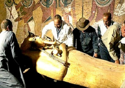 فى الذكرى الـ96 لاكتشاف مقبرته..الأثري هوارد كارتر خلد “توت عنخ أمون”