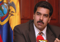 مادورو يطلب من المكسيك وأوروجواي التوسط في حل أزمة فنزويلا
