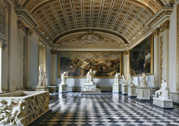 متحف أوفيزى الإيطالي يحتفل بمرور 500 عام على رحيل دافينشى