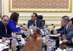 مجلس الوزراء يعقد اجتماعا لمناقشه عددا من الملفات الخدميه والتنمويه