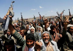 مليشيات الحوثي تنفذ عملية نهب واسعة للمؤسسات الحكومية